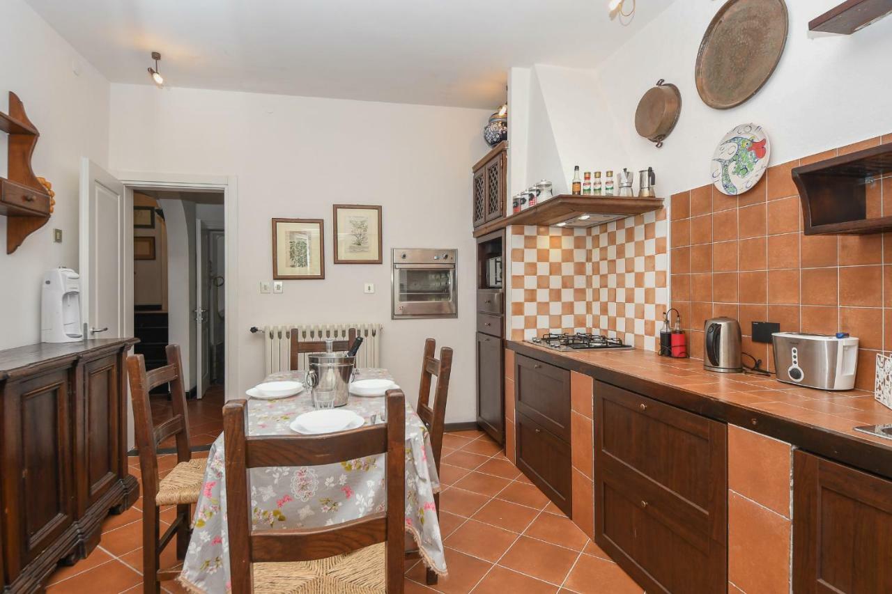 Appartamento In Villa A 5 Km Dal Mare Albisola Superiore Exterior photo